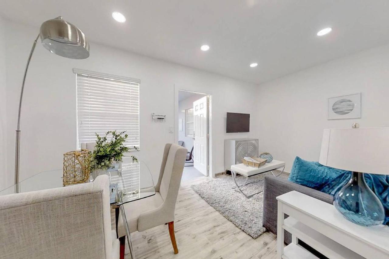 הוליווד Chic 1 Bedroom W Parking Space & Walk To The Beach #6 מראה חיצוני תמונה